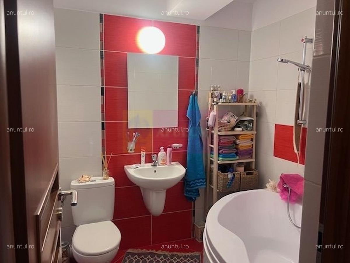 Casa cu productie proprie de energie Bragadiru- strada Toamnei - 15