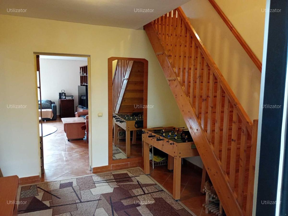 Casa de lemn, spatioasa, in zona linistita  in cartierul Odaii, Otopeni - 7