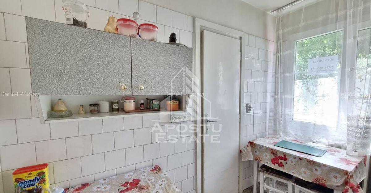 Apartament 2 camere, parter inalt cu balcon, zona Gh. Lazar - 5