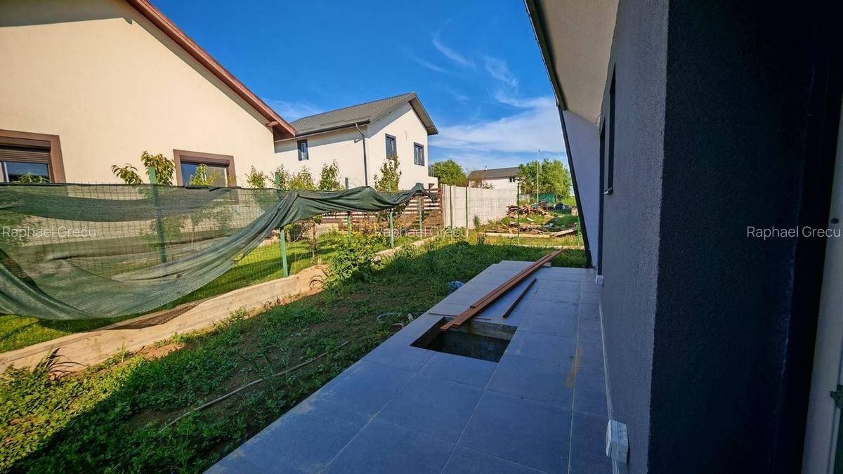 | CASA INDIVIDUALA | 3 CAMERE | 2 BAI | INCALZIRE PRIN PARDOSEALA | - 10
