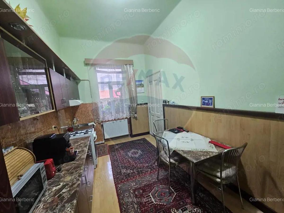 Apartament cu 2 camere de vanzare - 3