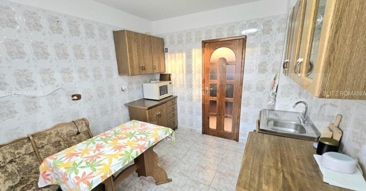 Apartament 2 camere, 50 mp, Micro 11, Str. Vlad ?epe? - 12