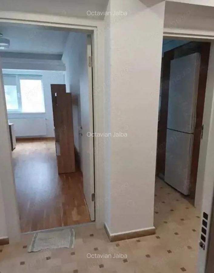 Garsoniera decomandata, cu loc de parcare si jacuzzi - Pallady - 7