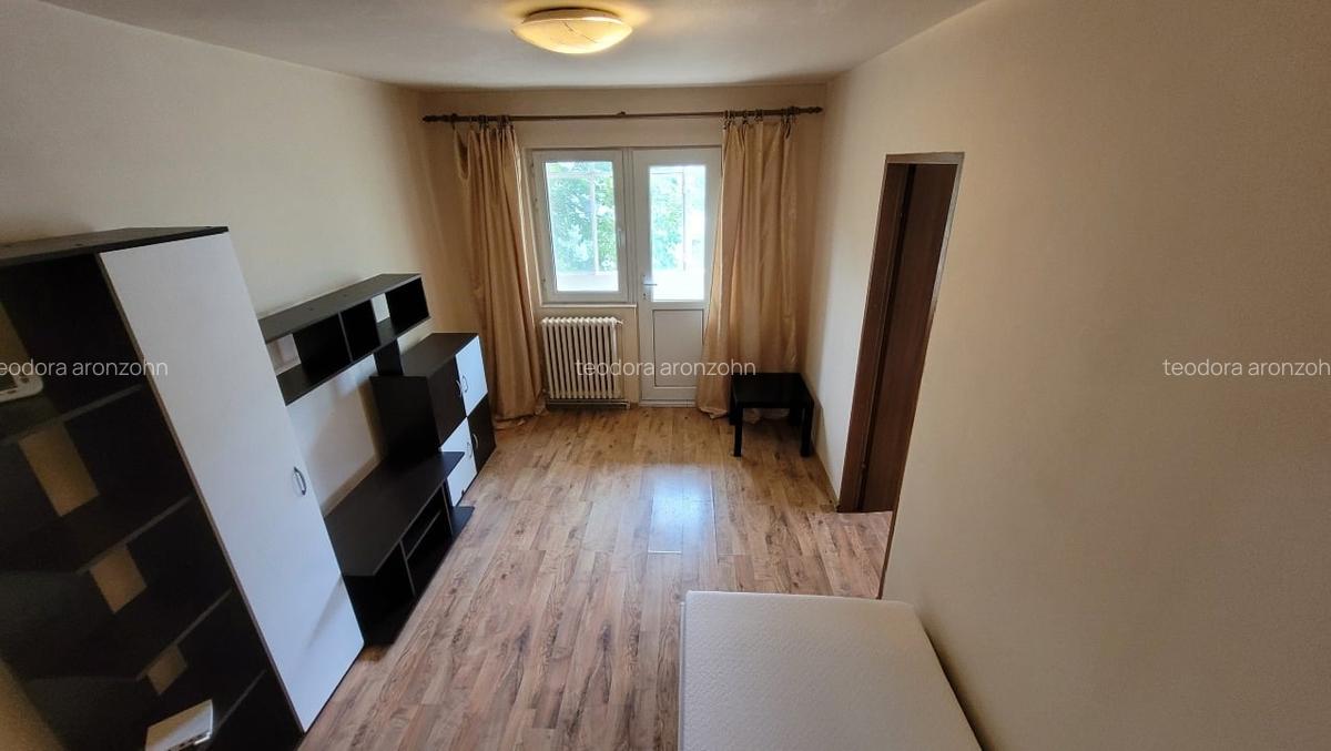 Apartament cu 2 camere nedecomandat în Mircea cel Bătrân - 2