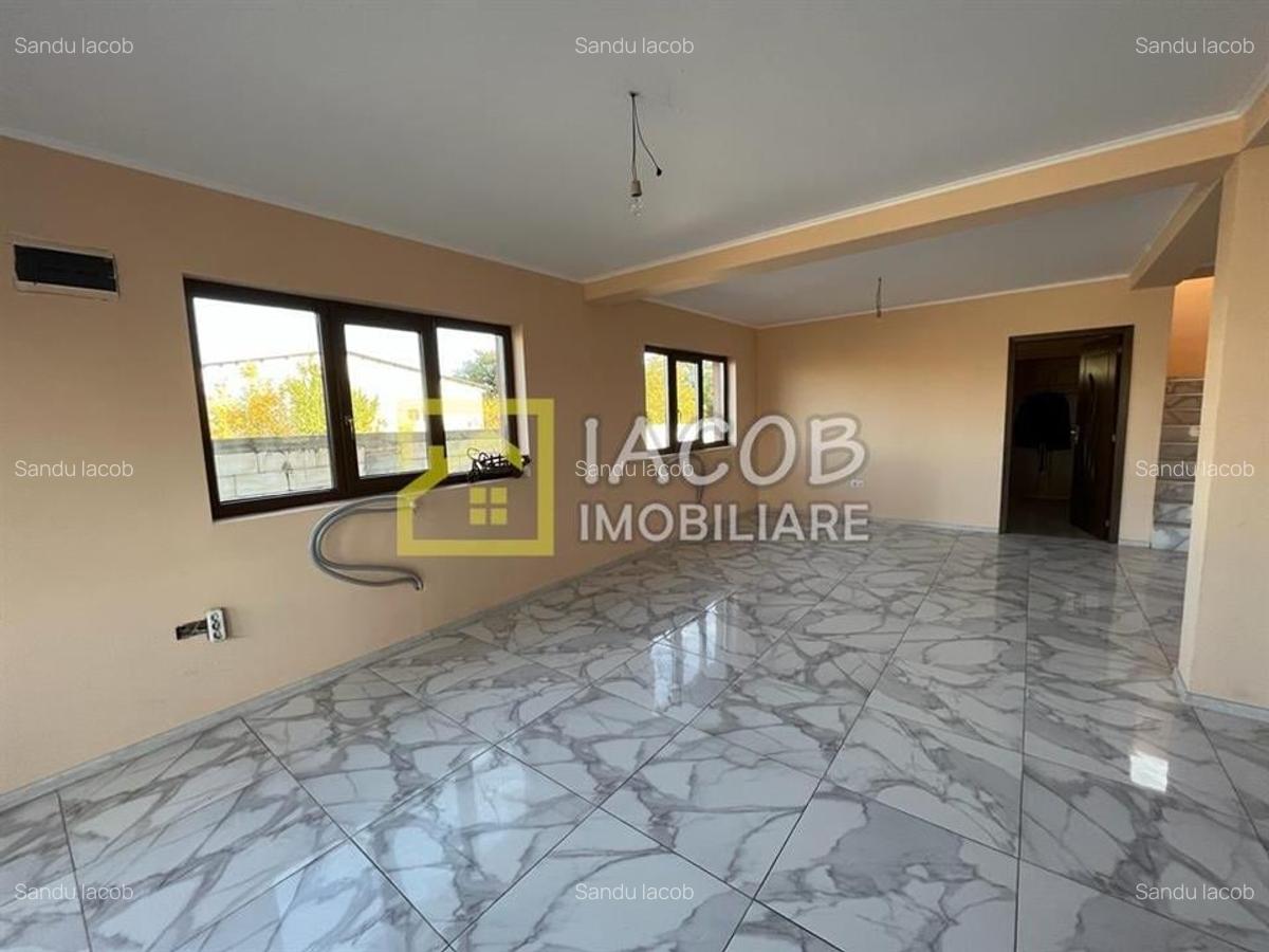 Casa P+1 in Sascut, cu acces la E85, comuna Sascut, jud. Bacau - 12