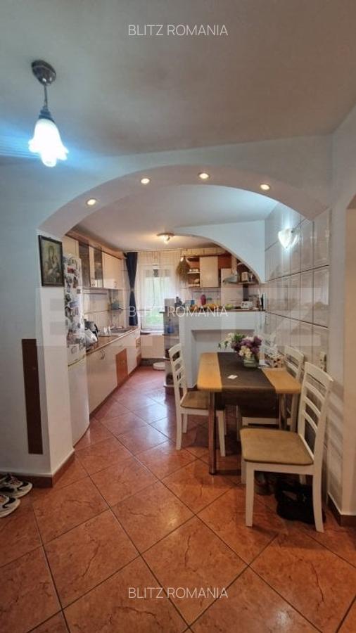 Apartament cu 4 camere, 2 bai, 90 mp, 2 locuri de parcare, zona Mall Coresi - 7