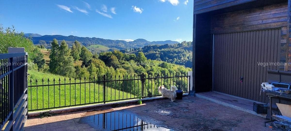 Ocazie! Casa inconjurata de PEISAJE DEOSEBITE - 3