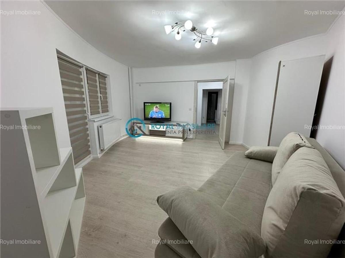 Royal Imobiliare - Inchiriere apartament 2 camere in zona P-ta Mihai Viteazu - 1