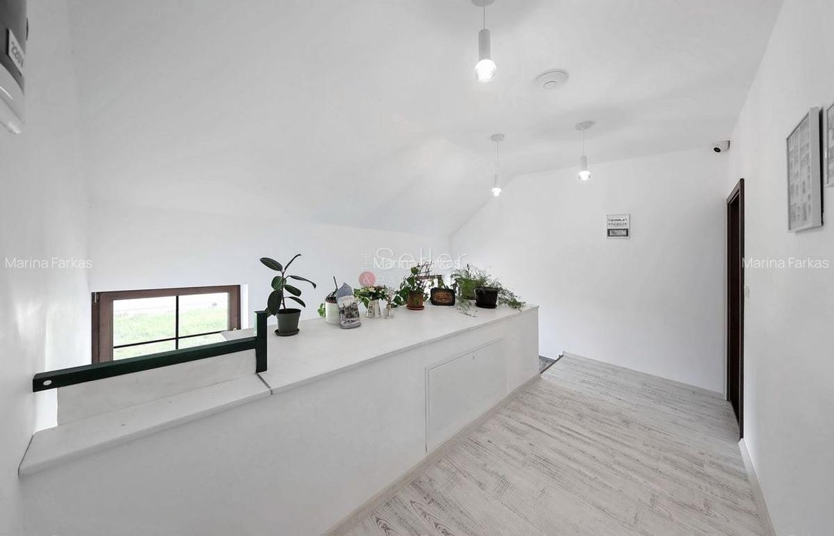 Structura Generoasa Mobilier Inclus - 20 Structura Generoasa Mobilier Inclus - 20