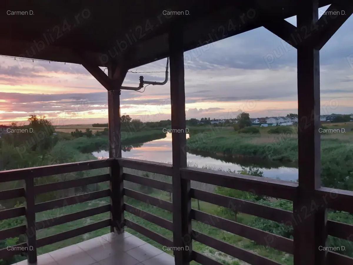 Casa pe malul lacului - 3