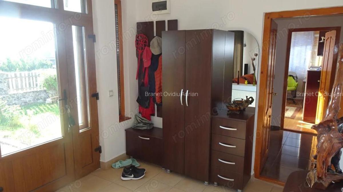 Vand casa in sistem P+M, are suprafa?a utila 160 mp,finisata integral ?i echipata complet. - 7