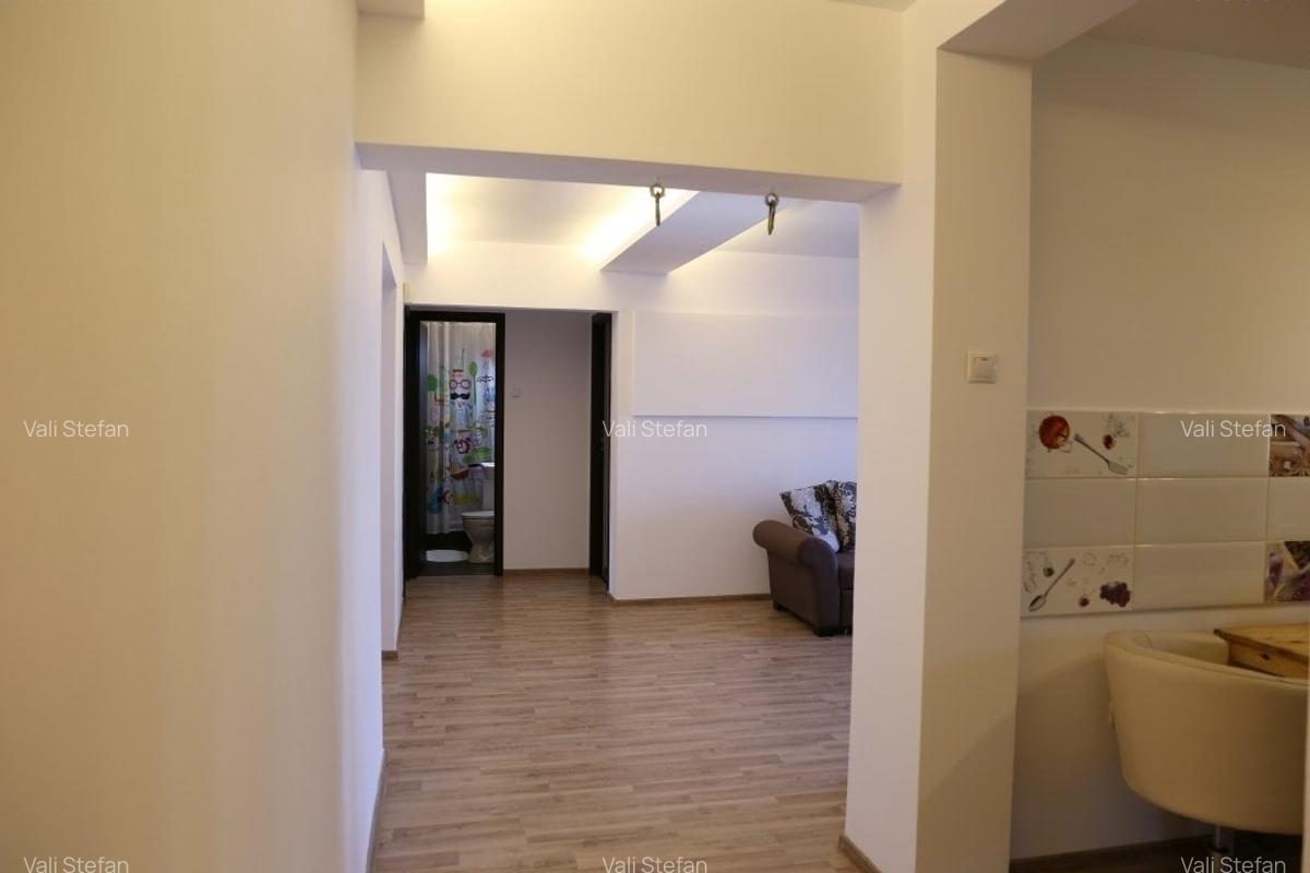 Inchiriere 4 camere Bd. Libertatii - 1