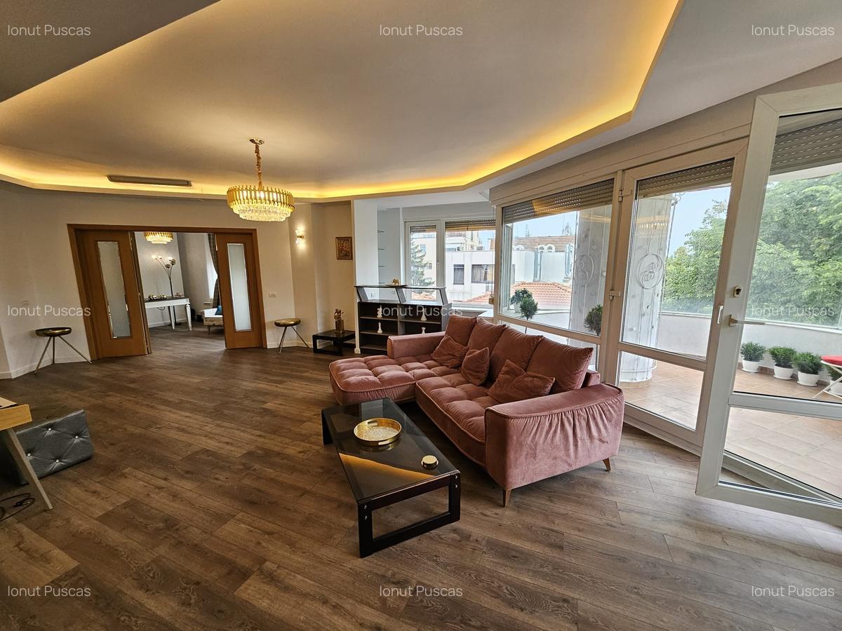 Apartament cu 4 camere decomandat, mobilat în Aviatorilor - 3