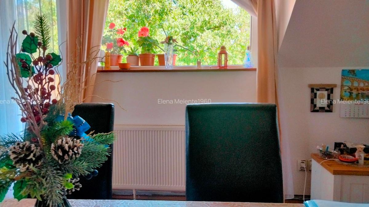 Ofer spre vânzare apartament in vila in statiunea montană Bușteni. - 5