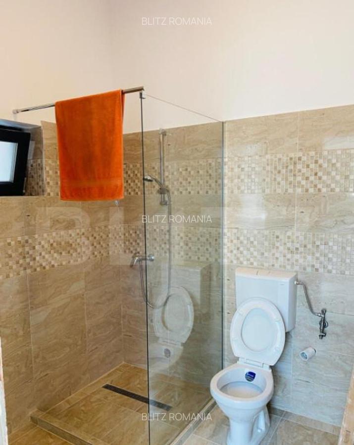 Spatiu pentru birou, 75 mp, 2 bai, parcare, zona Piata Mihai - 1