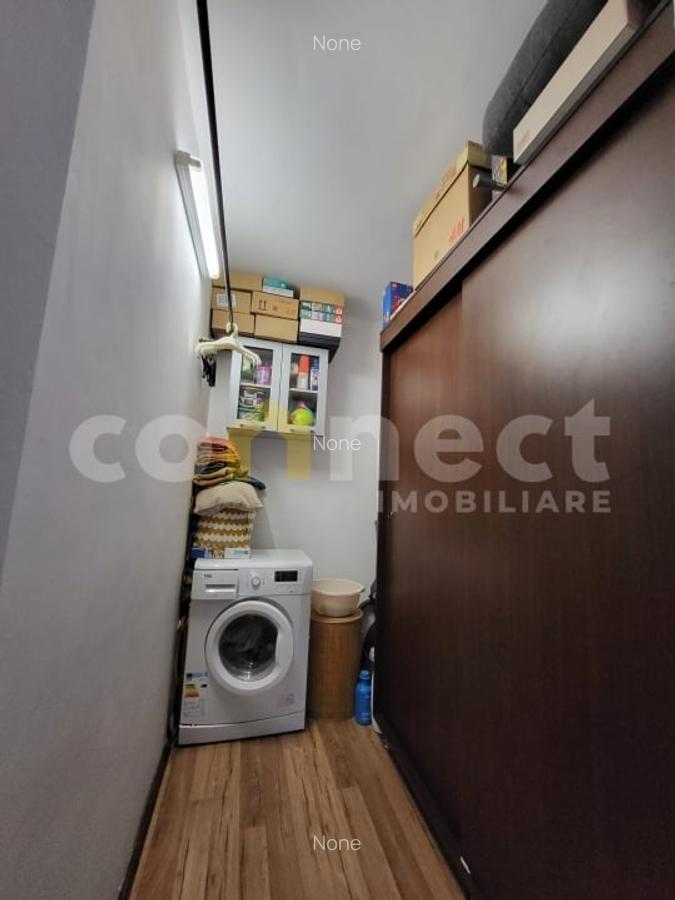 Apartament de 2 camere, semidecomandat, cu parcare. - 9