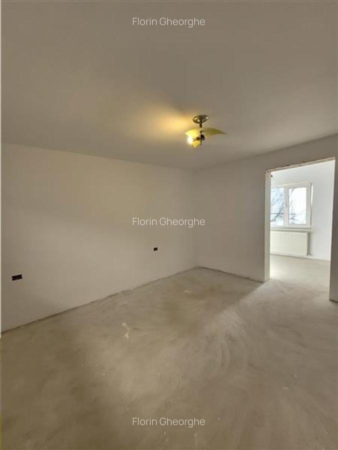 Oferta Unica - Casa La Alb si Teren de 300 mp, proprietate - Navodari, 85000 eur - 4