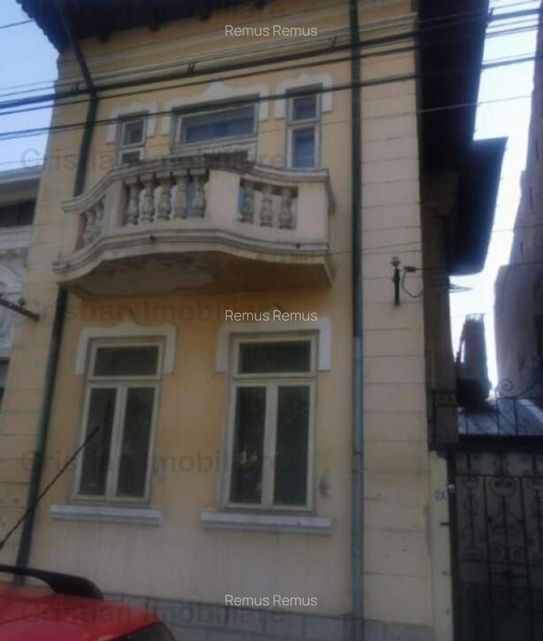 VILA D P E M, zona ULTRACENTRALA, - 9
