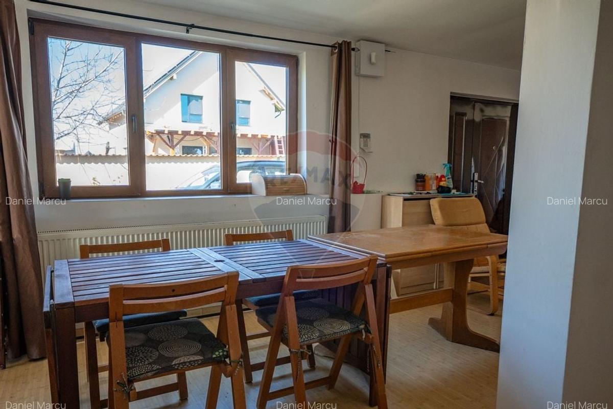 Casa / Vila de Vanzare - 7