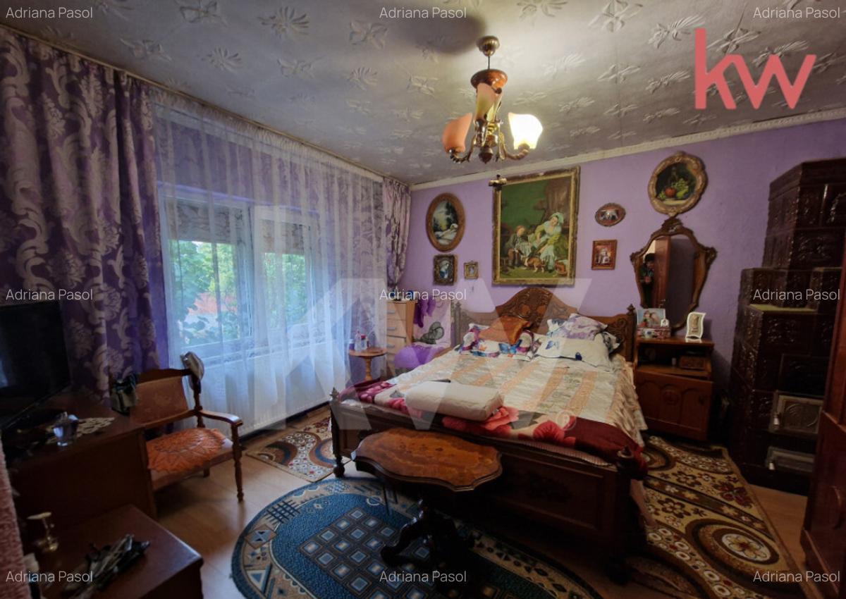 De vanzare casa pe teren de 1.390 m2 Craiova, Str. Bu - 7