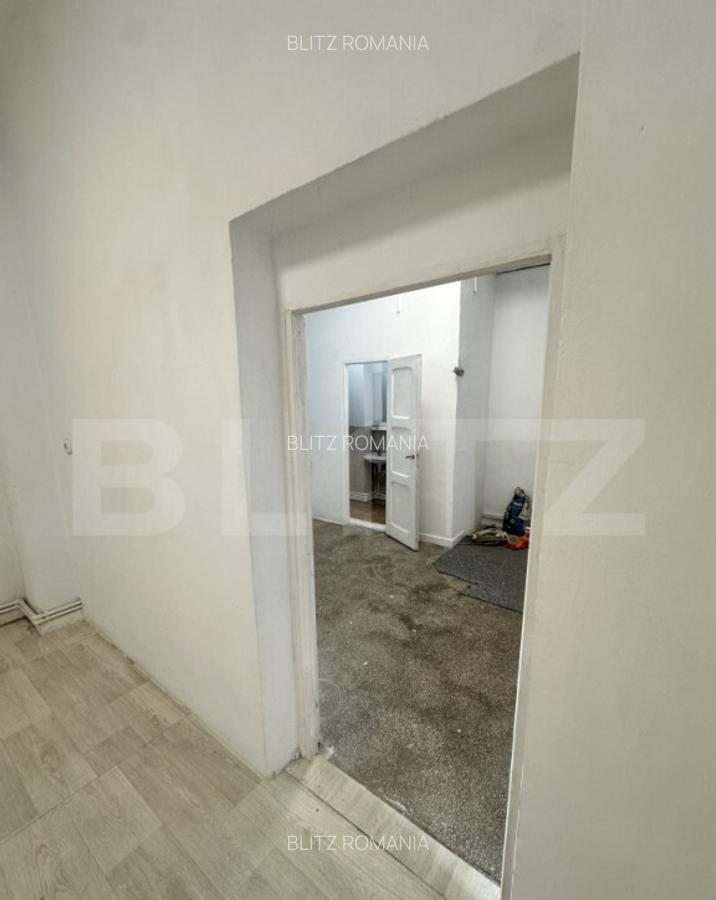 Spatiu comercial la cheie, de inchiriat, cu 2 intrari, Deva - 8 Spatiu comercial la cheie, de inchiriat, cu 2 intrari, Deva - 8