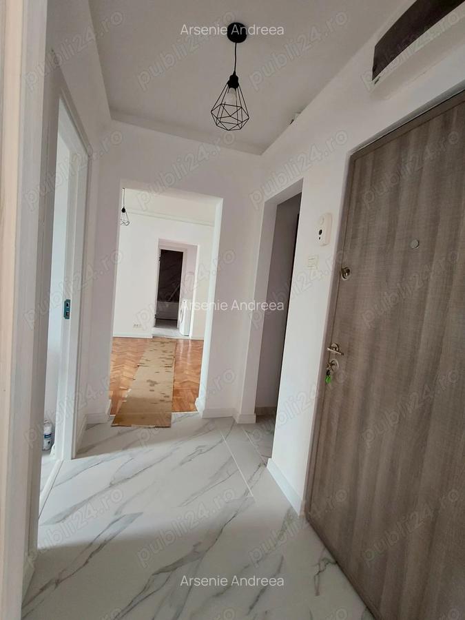 Vand Ap 3 camere Zona Capitol Tomis II - 3