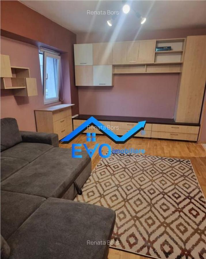 Apartament cu 3 camere, doua bai, strada Arcu - 1