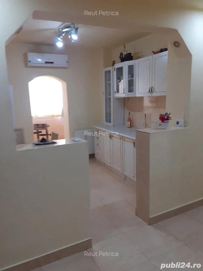 Vand apartament cu doua camere - 3