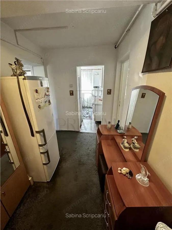 SPITALUL JUDETEAN - 3 Camere - ETAJ 3 - Renovat - Centrala - Clima - 5
