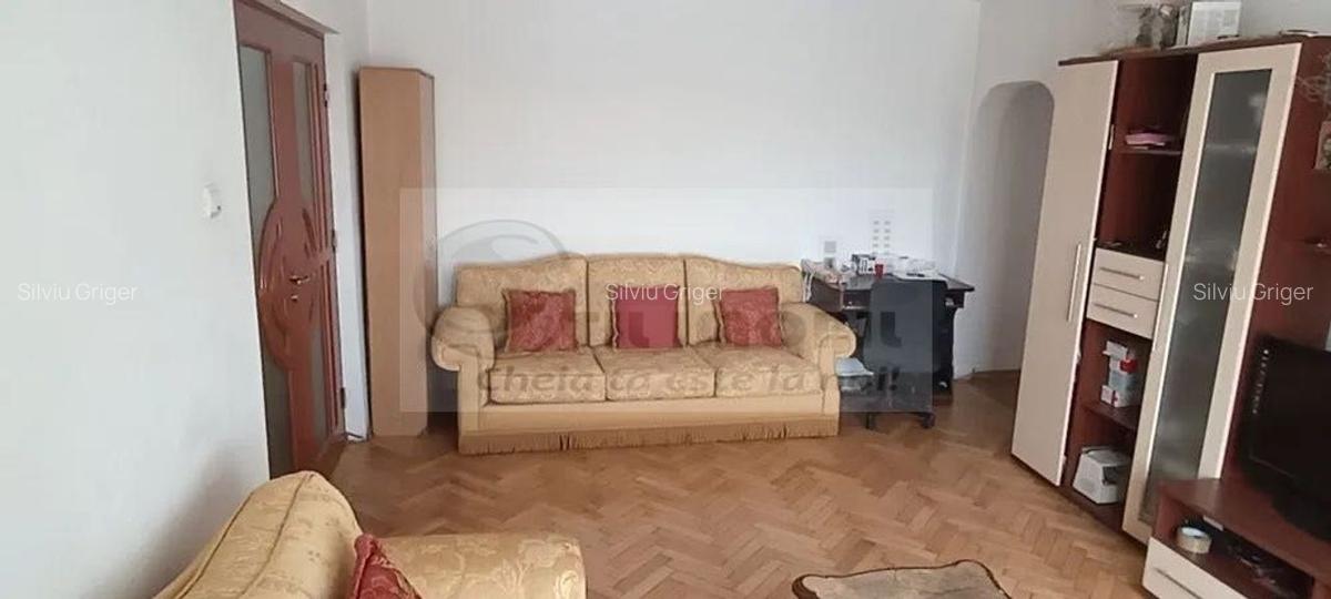 Vânzare apartament 2 camere - 60 mp - Zona Moara de Foc 120.000 EUR - 1
