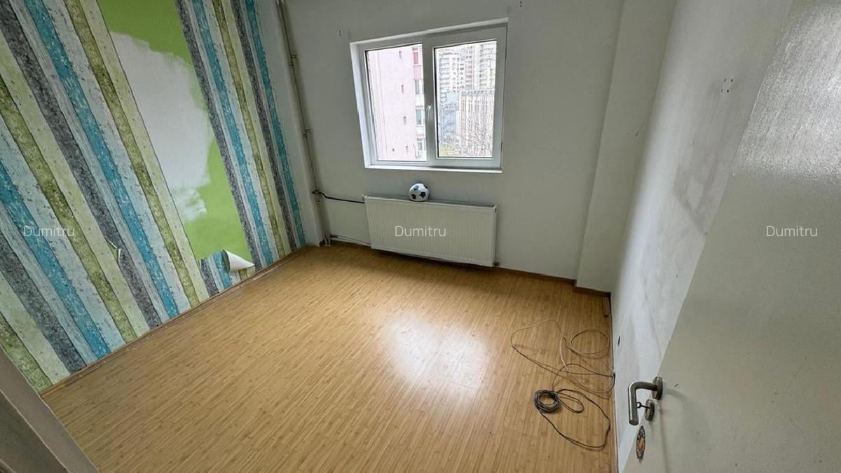 LUJERULUI- str. Partizanilor,  Apartament cu 2 camere semidecomandat - 53 m - 5