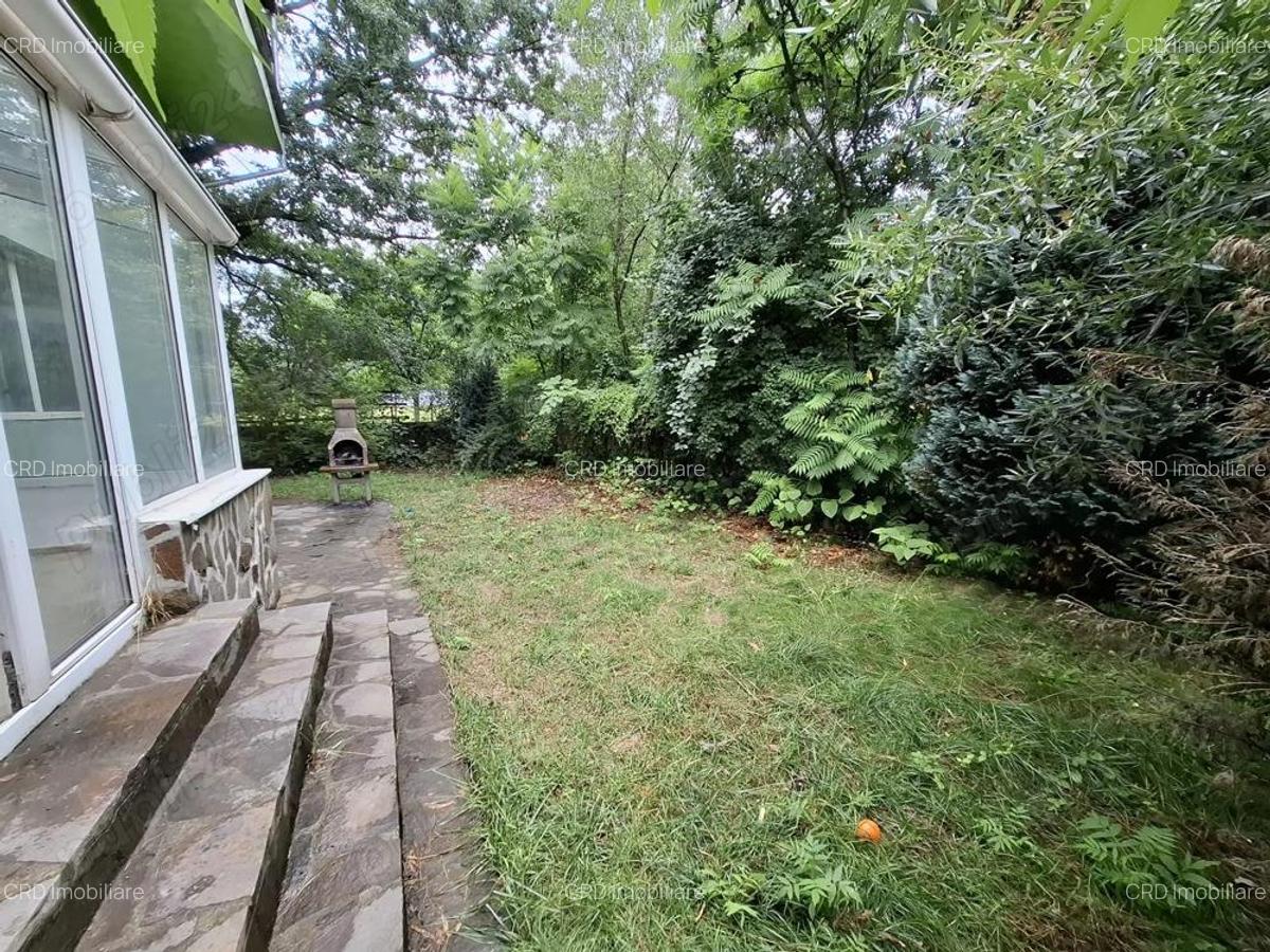 Str. Mihai Eminescu apartament cu 3 camere+terasa+gradina, situat intr-o vila - 10 Str. Mihai Eminescu apartament cu 3 camere+terasa+gradina, situat intr-o vila - 10