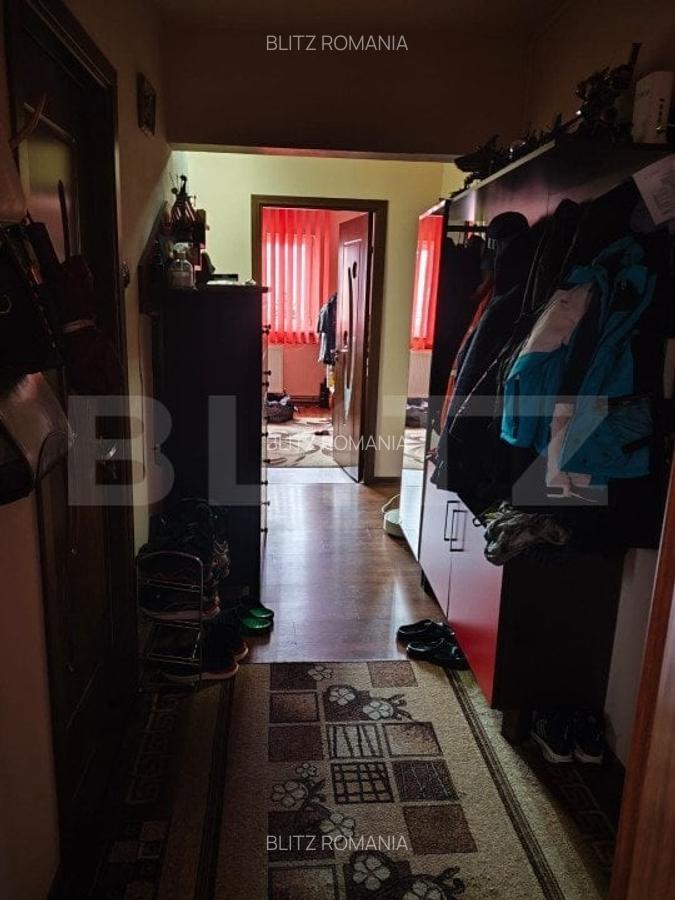 Apartament cu 4 camere, 2 bai, 2 balcoane, 92 mp, loc de parcare, zona Astra - 8