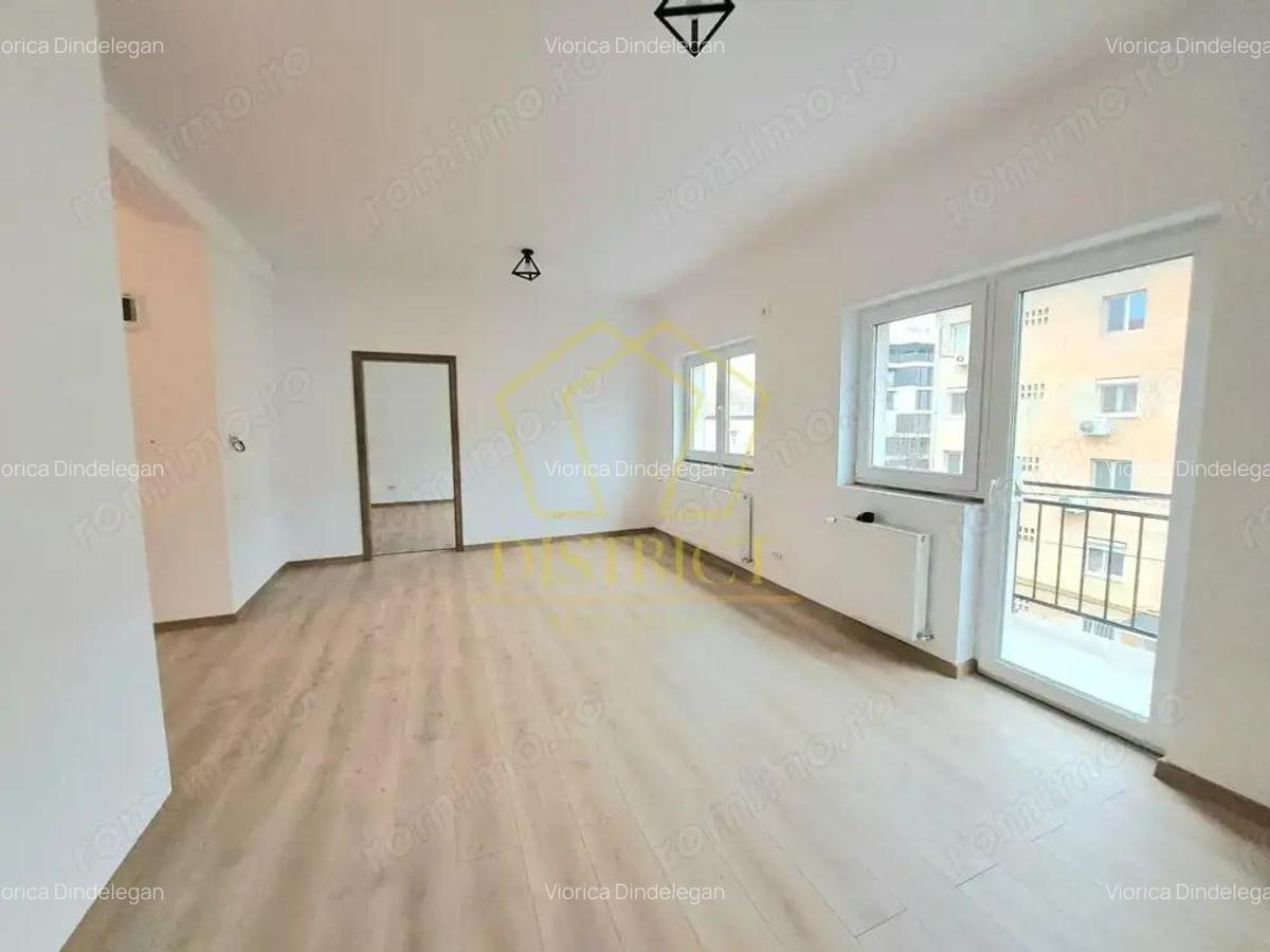 Spatiu comercial cu 4 incaperi spatioase I Complexul Studentesc - 5