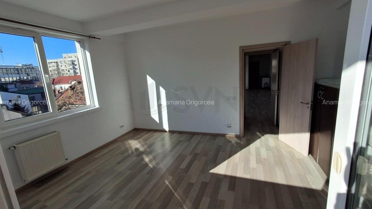 Apartament cu 3 camere decomandat în Dorobanți - 10