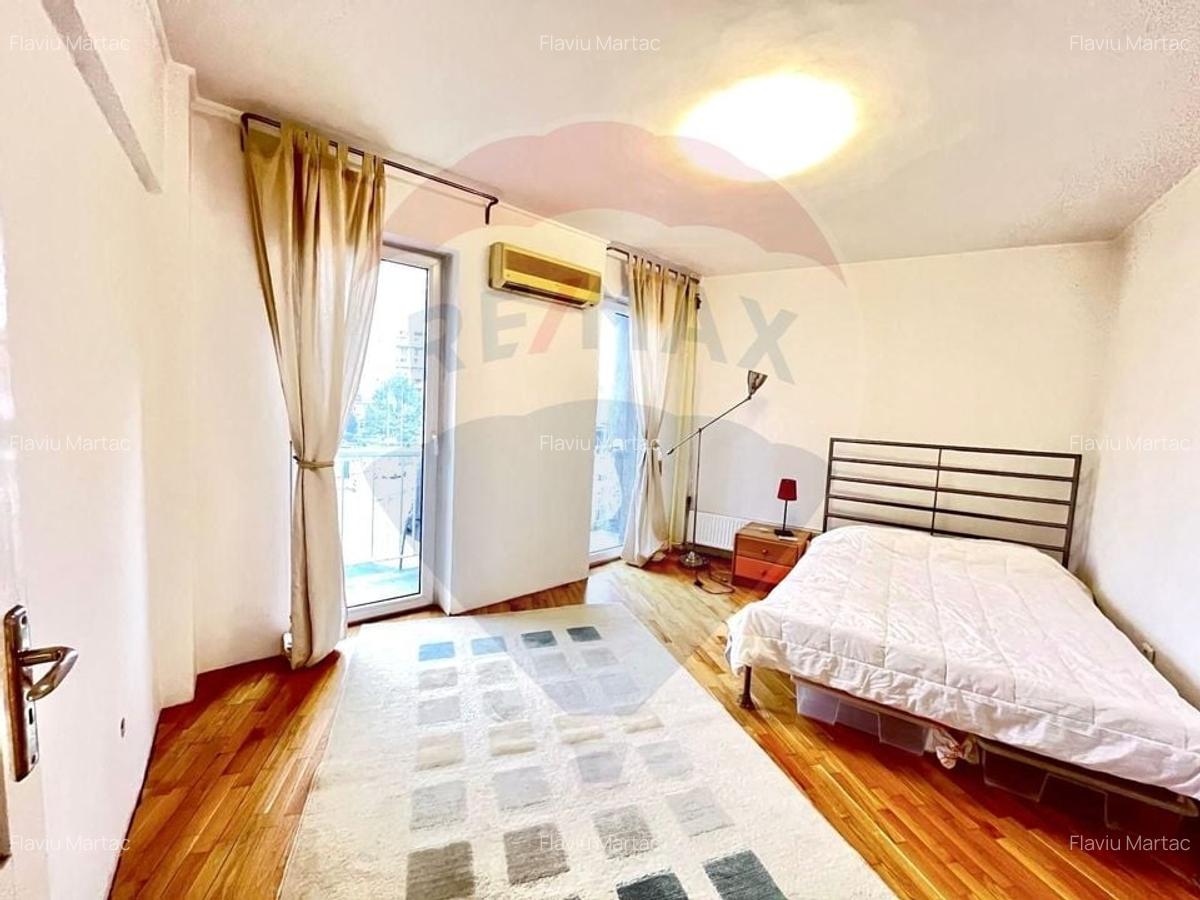 Apartament cu 2 camere de vanzare in Calea Victoriei nr 1 - 10