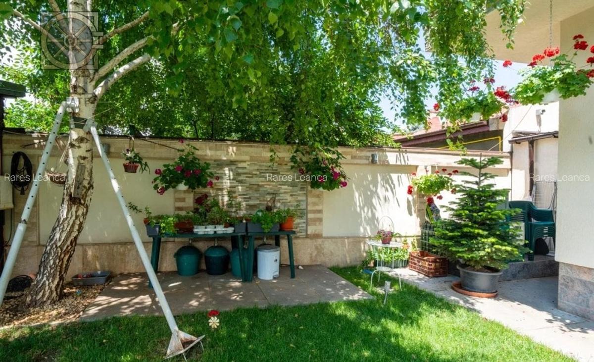 VILA INDIVIDUALA-APARATORII PATRIEI-5 minute METROU - 3