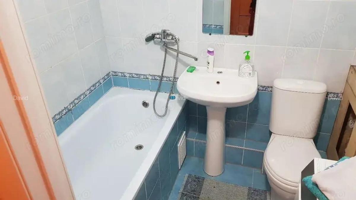 Ofer spre inchiriere garsoniera in zona Drumul Taberei - 4