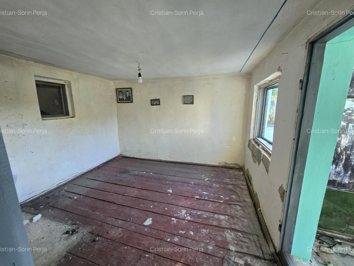 Teren 685 mp + Casa batraneasca, Ștefanesti - Golesti - 3