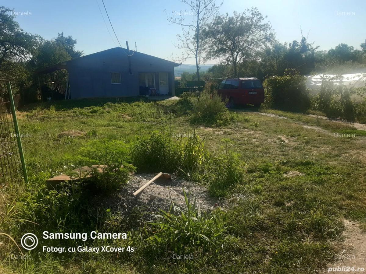 O oaza de lini?te cu casa si teren !! - 1