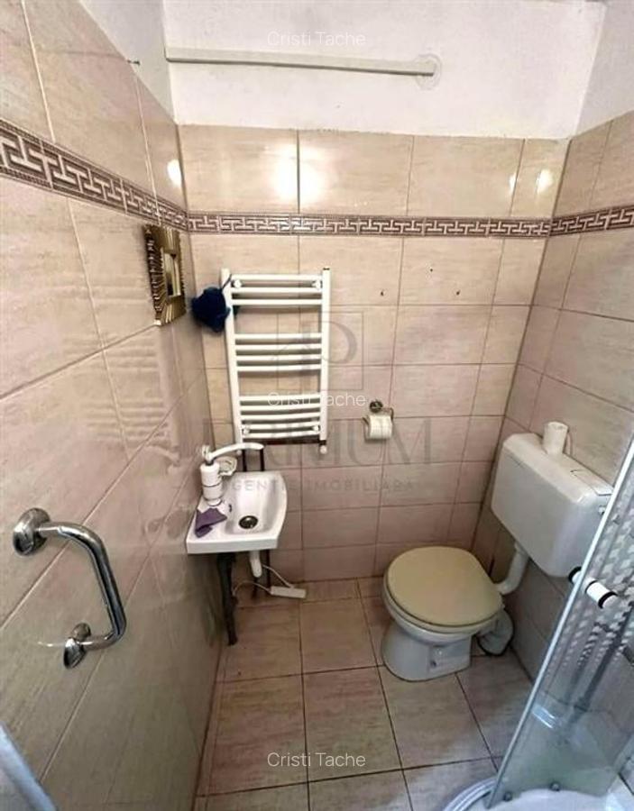 BUCOVINA - PARTER INALT - 3 CAMERE - 2 BAI - 1 BALCON - DEBARA - CENTRALA PROPRI - 12