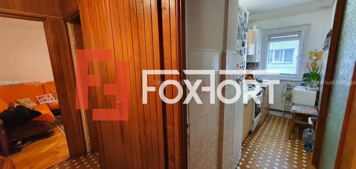 Apartament cu 3 camere nedecomandat, mobilat în Șagului - 2