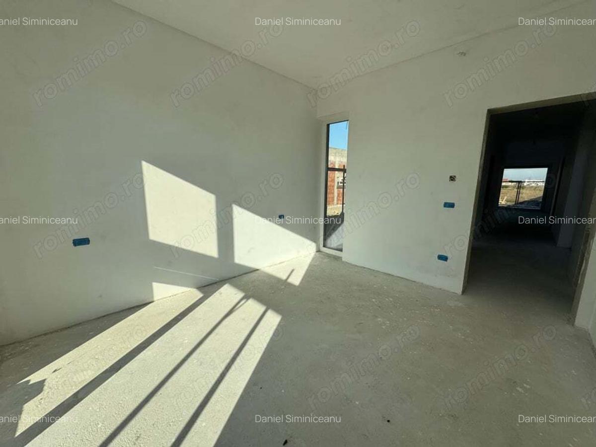 De vanzare duplex pe parter cu 4 camere in Dumbravita - 9