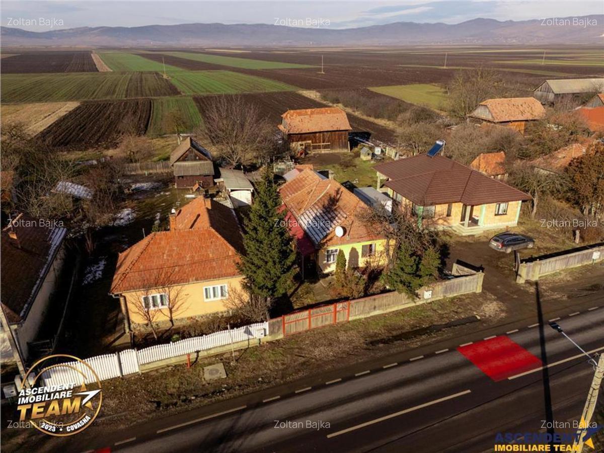 3D FILM! Casa cu 3 camere,1.800mp teren, facilitati apreciabile, langa Targu Secuiesc - 2