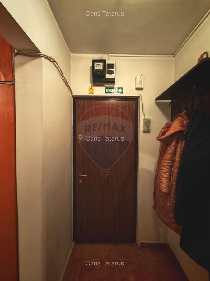 Apartament cu 2 camere -  zona P-ta Resita - 8