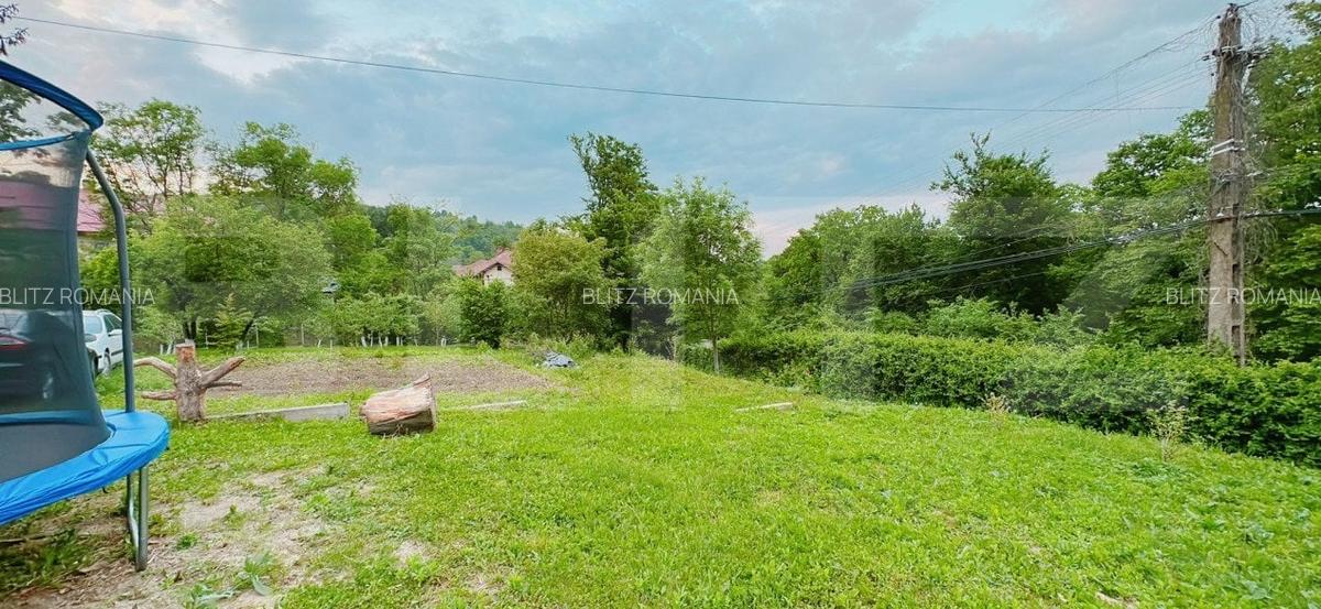 Casa in Moreni (exterior Vest)  si 2000 mp de teren - 6