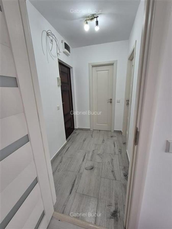 Apartamentu 2 camere Semidecomandat Piata Progresu Comision 0% - 4