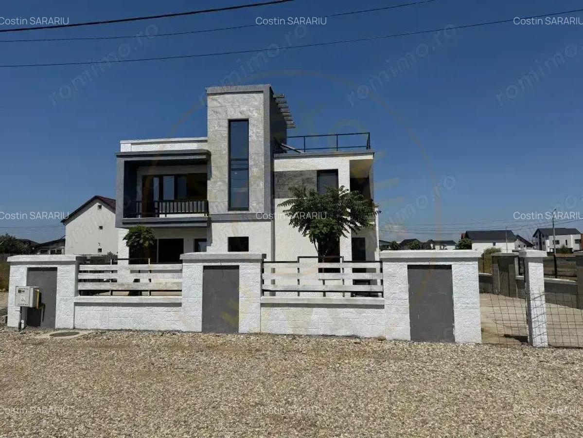 Casa 5 camere - Anul 2025 - Craiovei Platou in Pitesti - 1