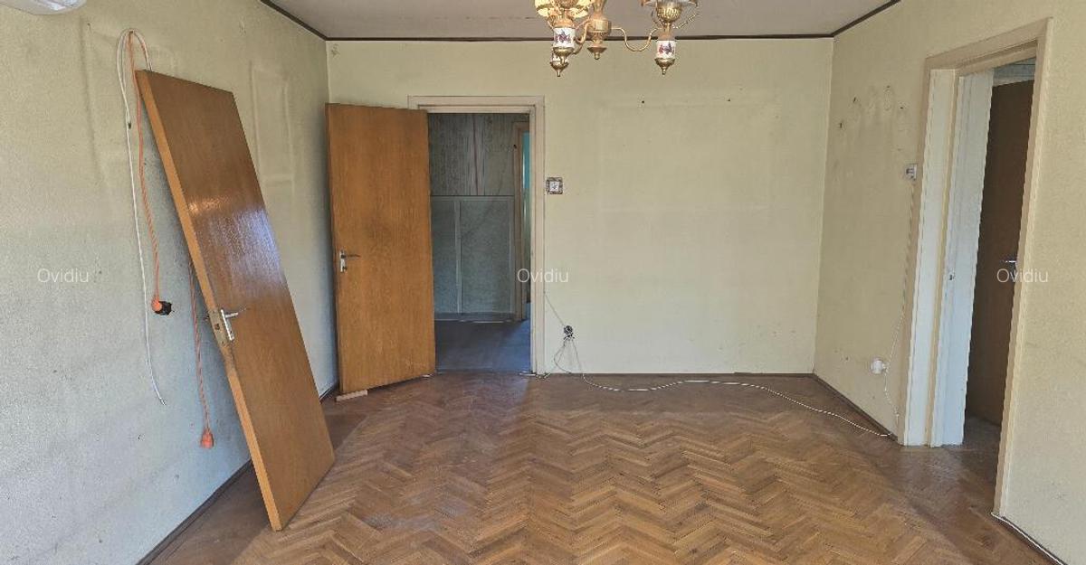 Vand apartament 3 camere decomandat in Deva, Titu Maiorescu, etaj 2 - 4