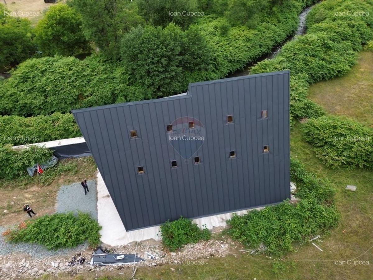 Cabana moderna tip A-frame de 312 m2  de vanzare in zona Firiza - 11